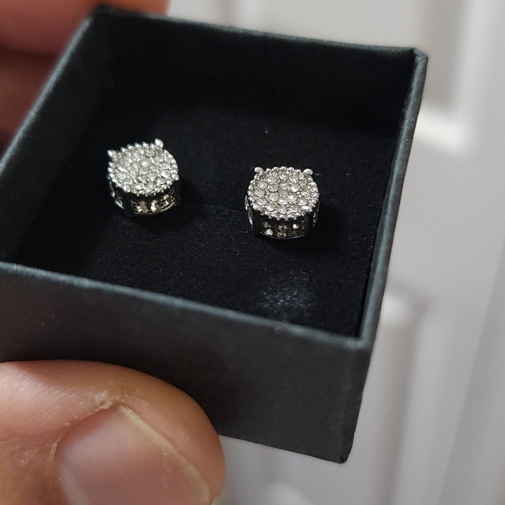 Earring
